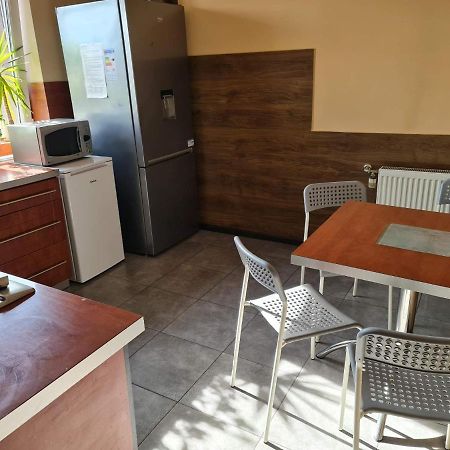 Eldom-Noclegi Pracownicze Daleka 12 Wągrowiec Exterior foto