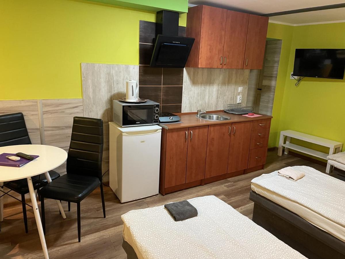 Eldom-Noclegi Pracownicze Daleka 12 Wągrowiec Exterior foto