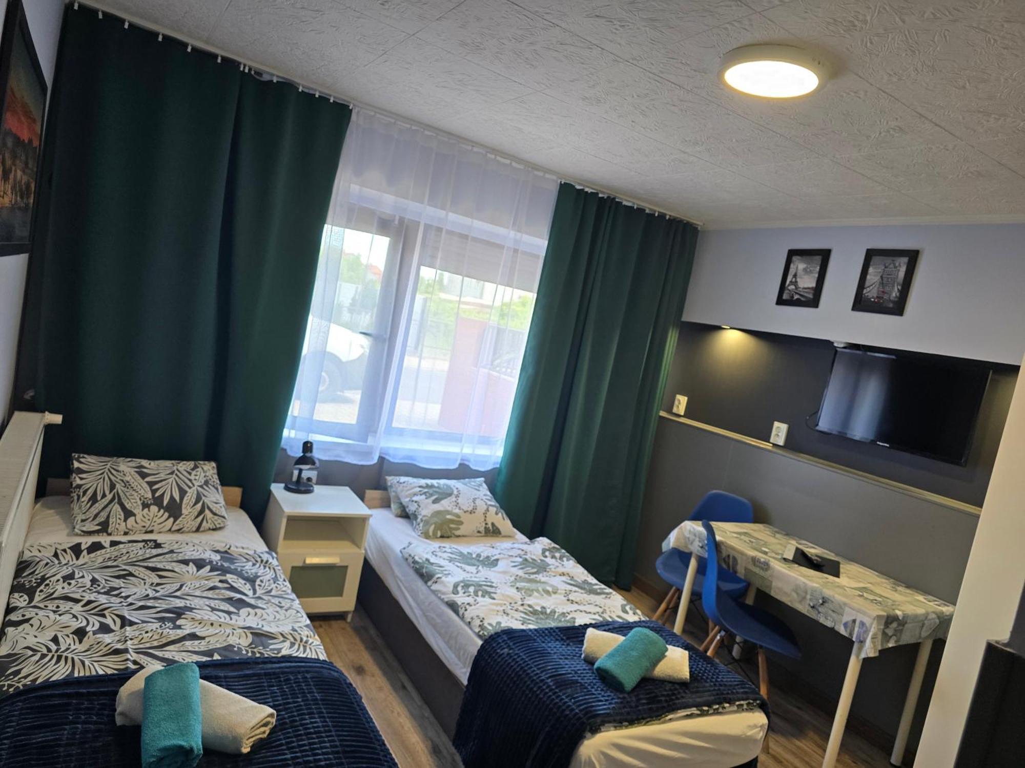 Eldom-Noclegi Pracownicze Daleka 12 Wągrowiec Exterior foto